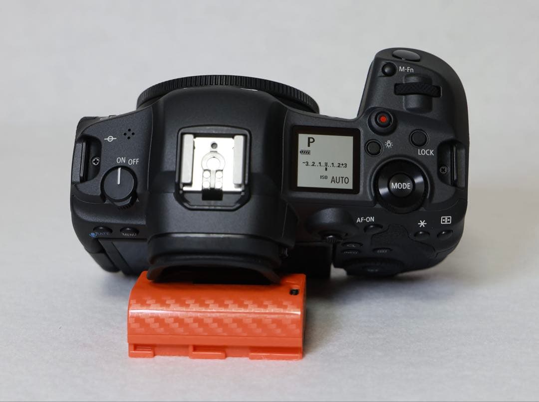 美品❗️Canon EOS R5 本体　アクセサリー付属レリーズ回数3000以下❗️