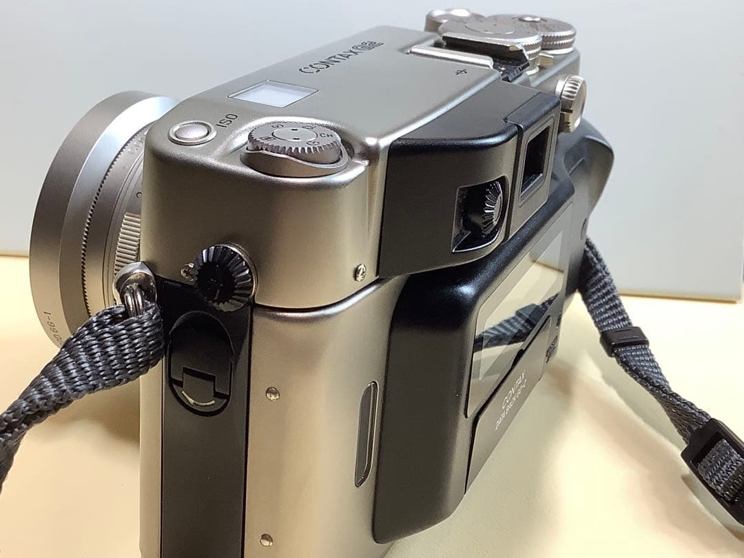 CONTAX G2-D 〈データバックGD-2装備〉未使用に近い。レンズ3本