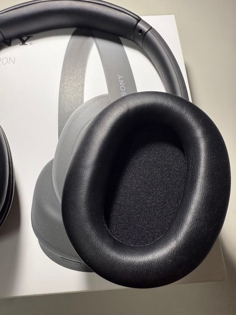 ワイヤレスノイズキャンセリングステレオヘッドセット WH-CH720N