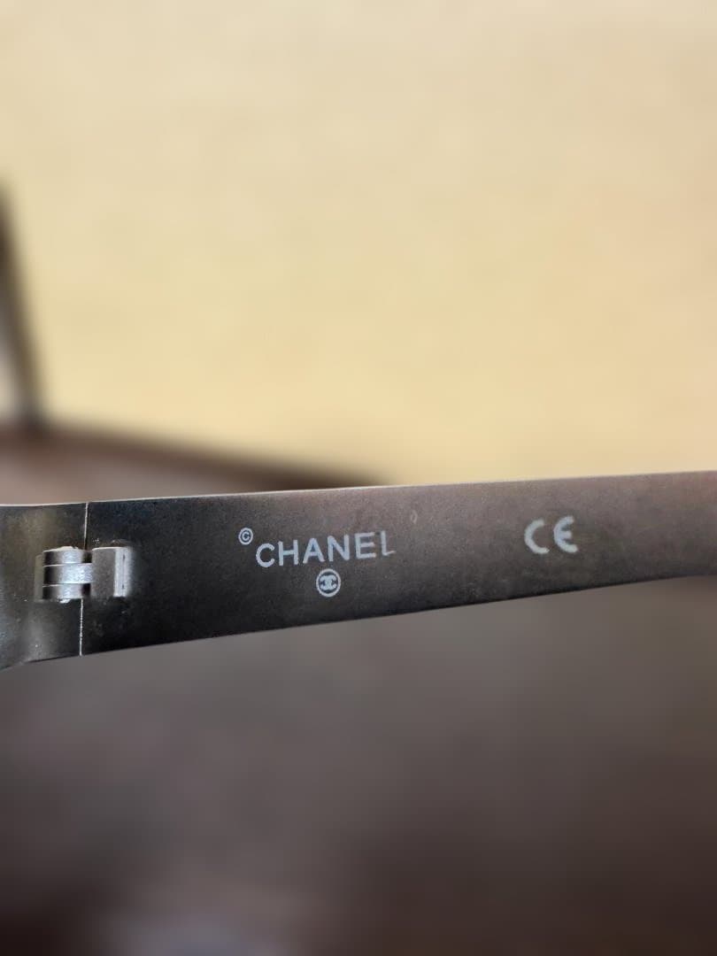 CHANEL ココマーク　カメリア　サングラス ダークグレー レンズ