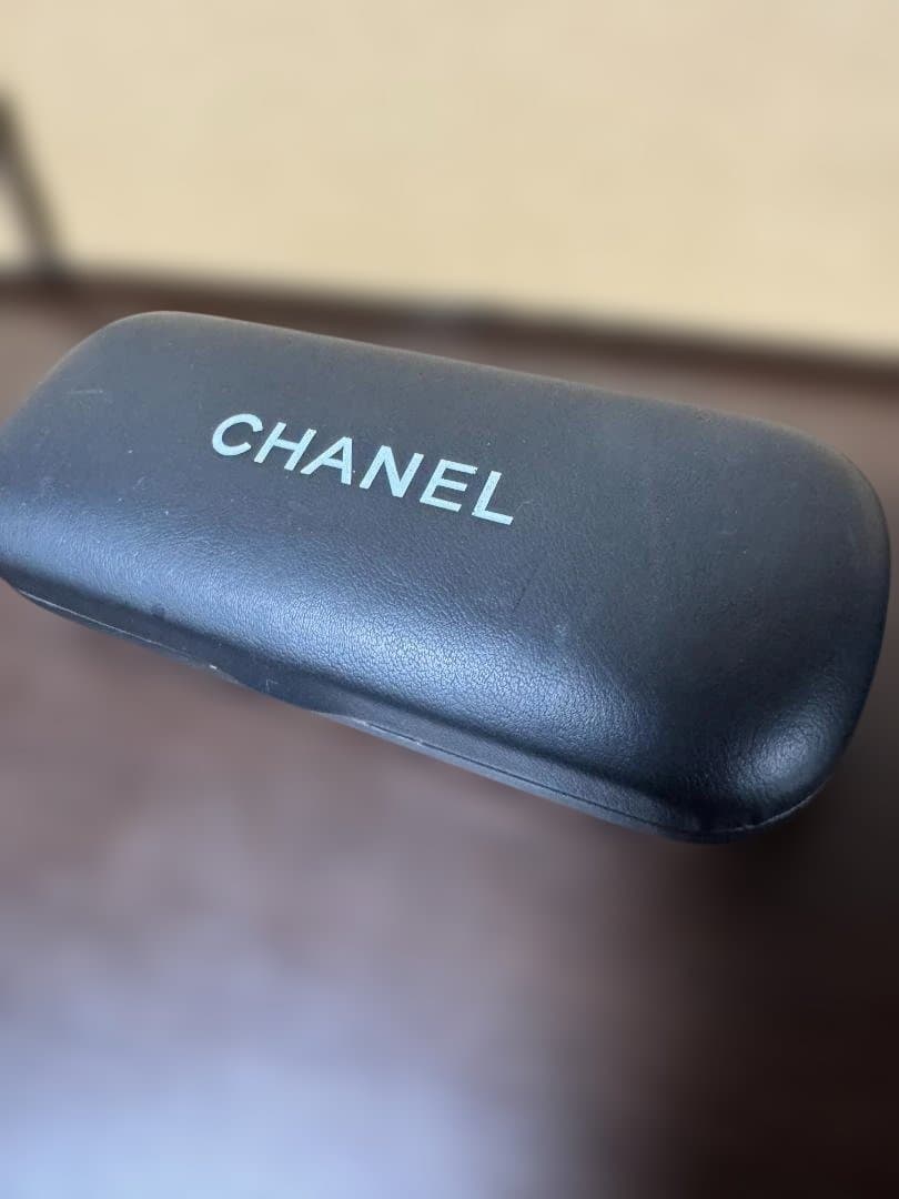 CHANEL ココマーク　カメリア　サングラス ダークグレー レンズ