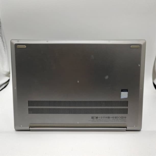 第10世代i5 バッテリ◎ フルHD 14 レノボ SSD256GB オフィス