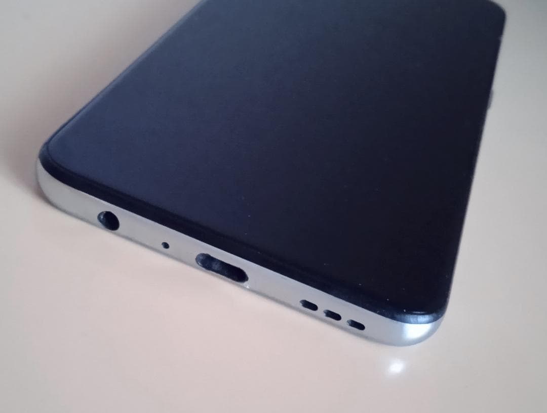 OPPO reno5 A スマホ本体