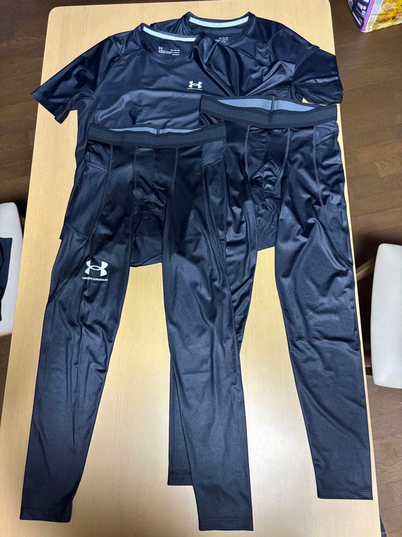 アンダーアーマー アイソチル コンプレッション 上下 XL 2セット