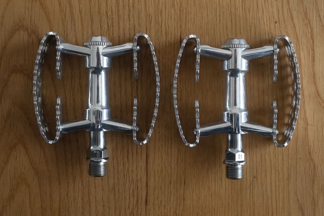 パーツ SIMWORKS Tiny Bubbly Pedal