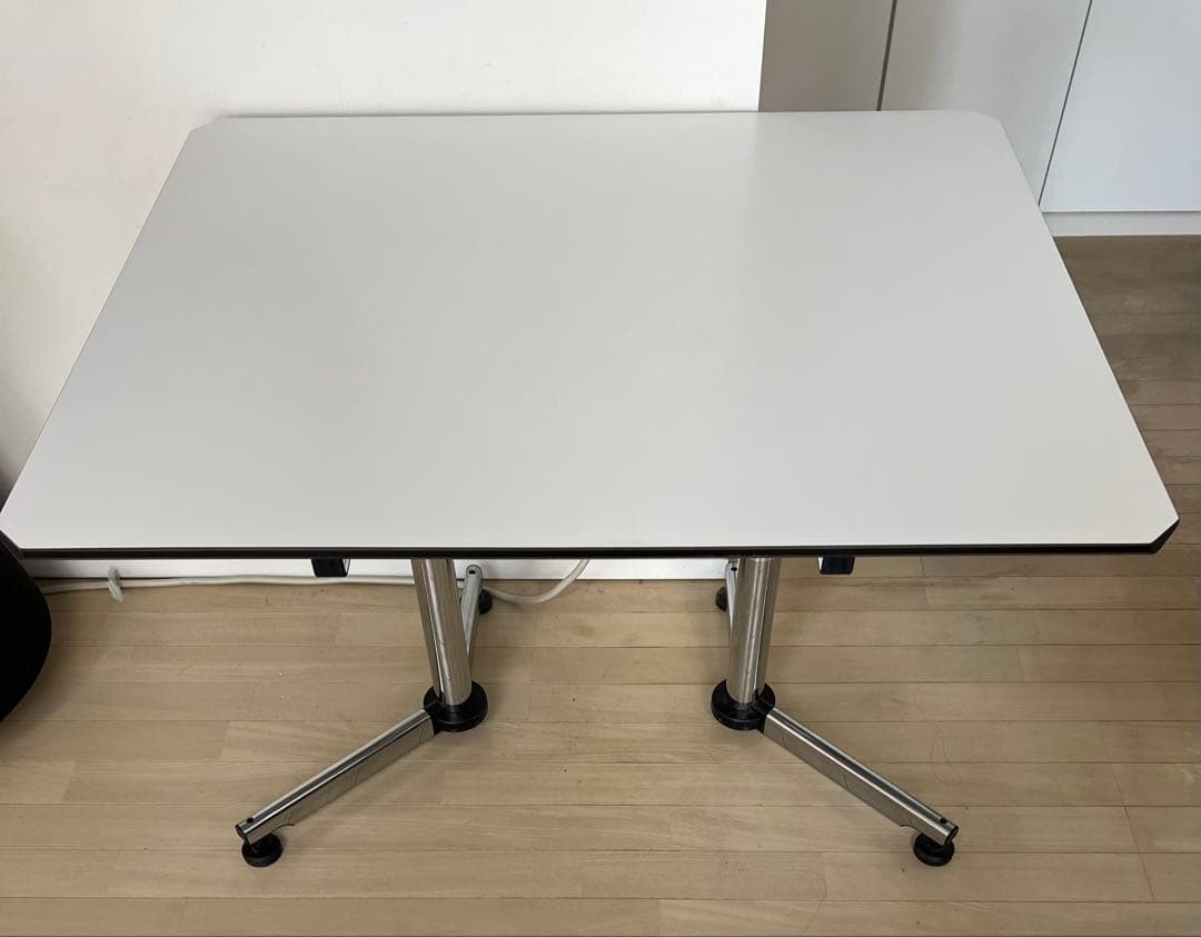 USM ハラー Kitos キトス テーブル