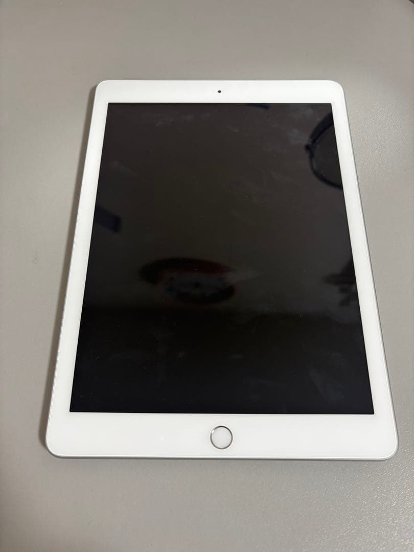 Apple iPad 第6世代 美品