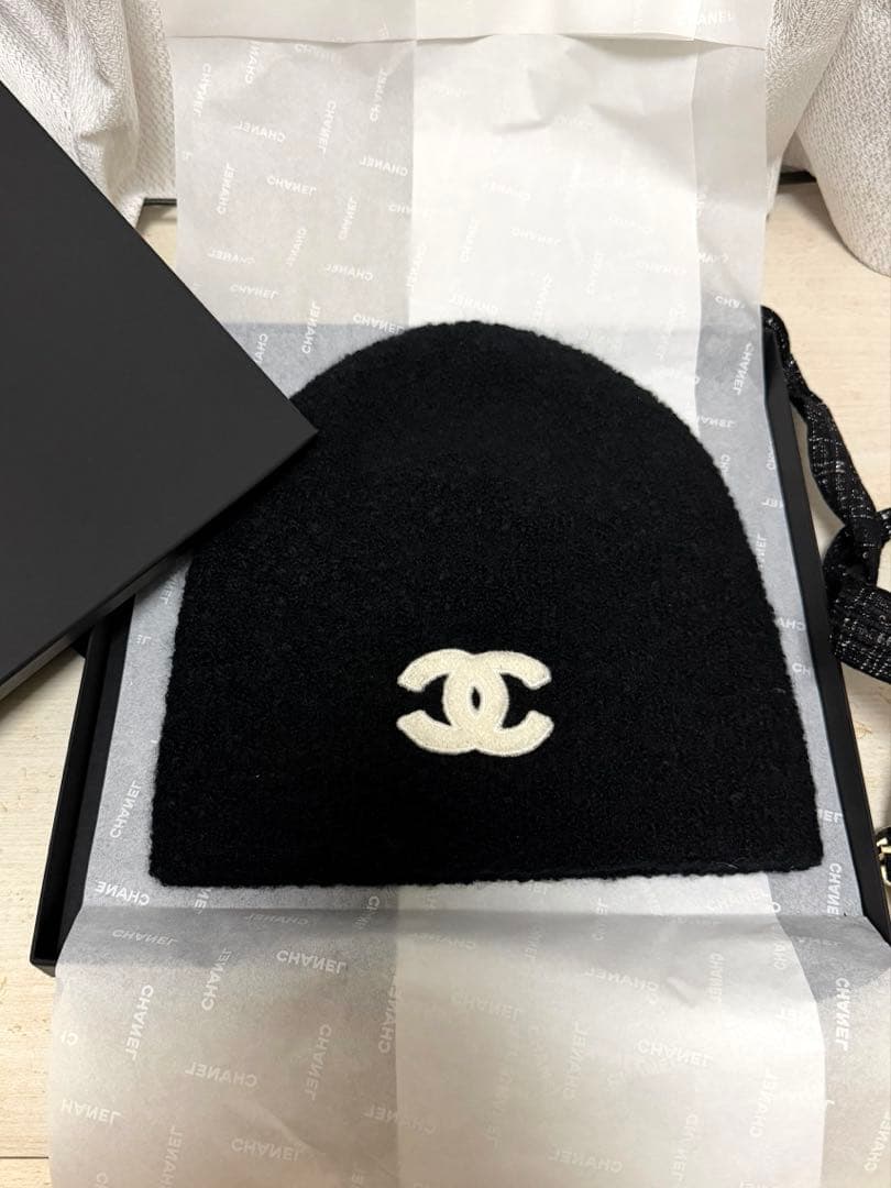 CHANEL ブラック ニット帽・ビーニー