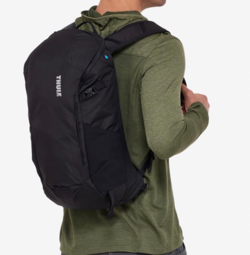 Y*E様 Thule AllTrail 18Lレインカバー付きデイパック ブラッ