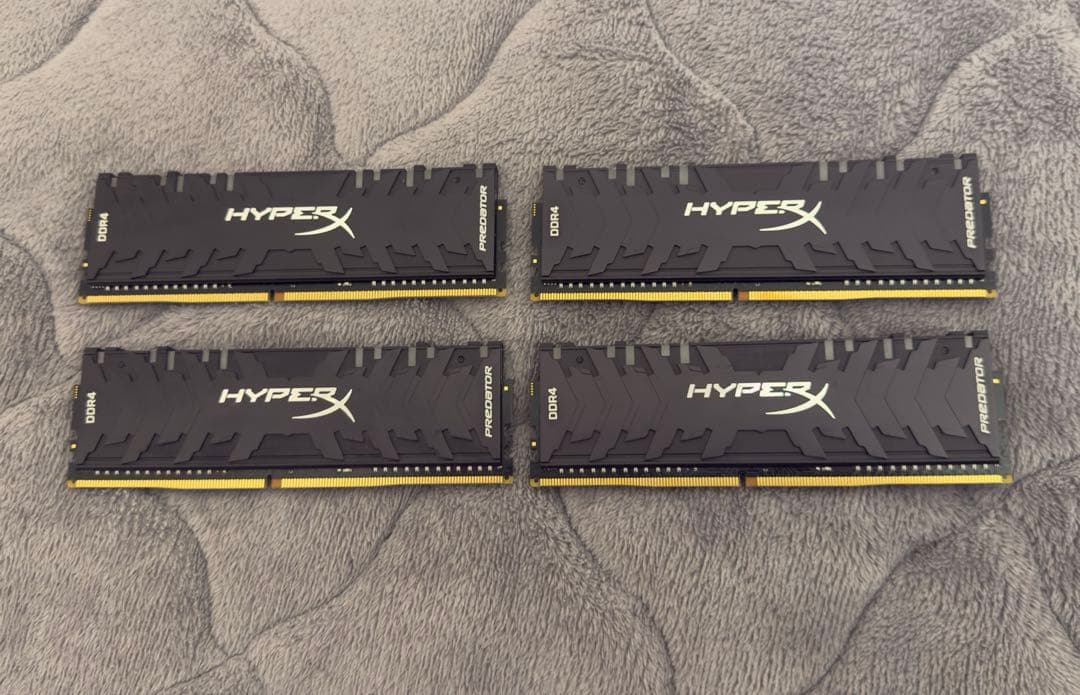 ラ*ン様 キングストン 32GB 3200MHz DDR4 8gb×4 CL16