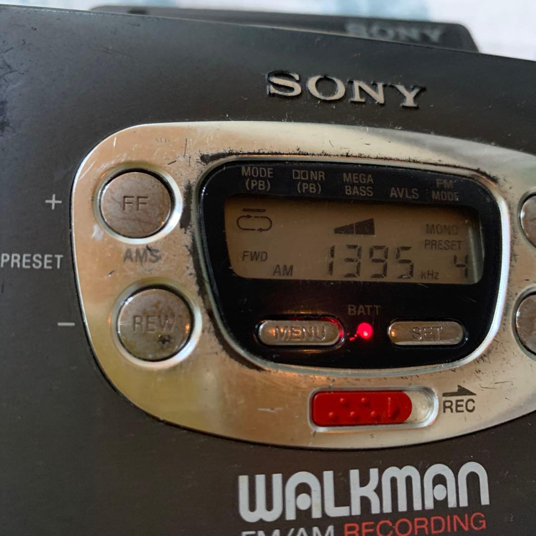 昭和レトロ　SONY ウォークマンと周辺機器