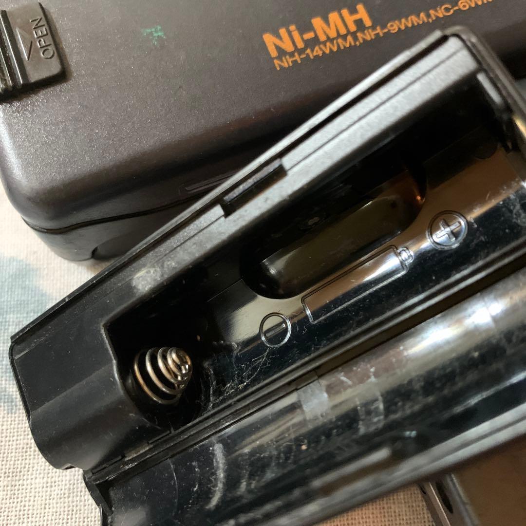 昭和レトロ　SONY ウォークマンと周辺機器