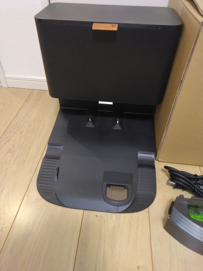 【ルンバjシリーズ用】クリーンベース+専用ダストボックス（2024/10）A