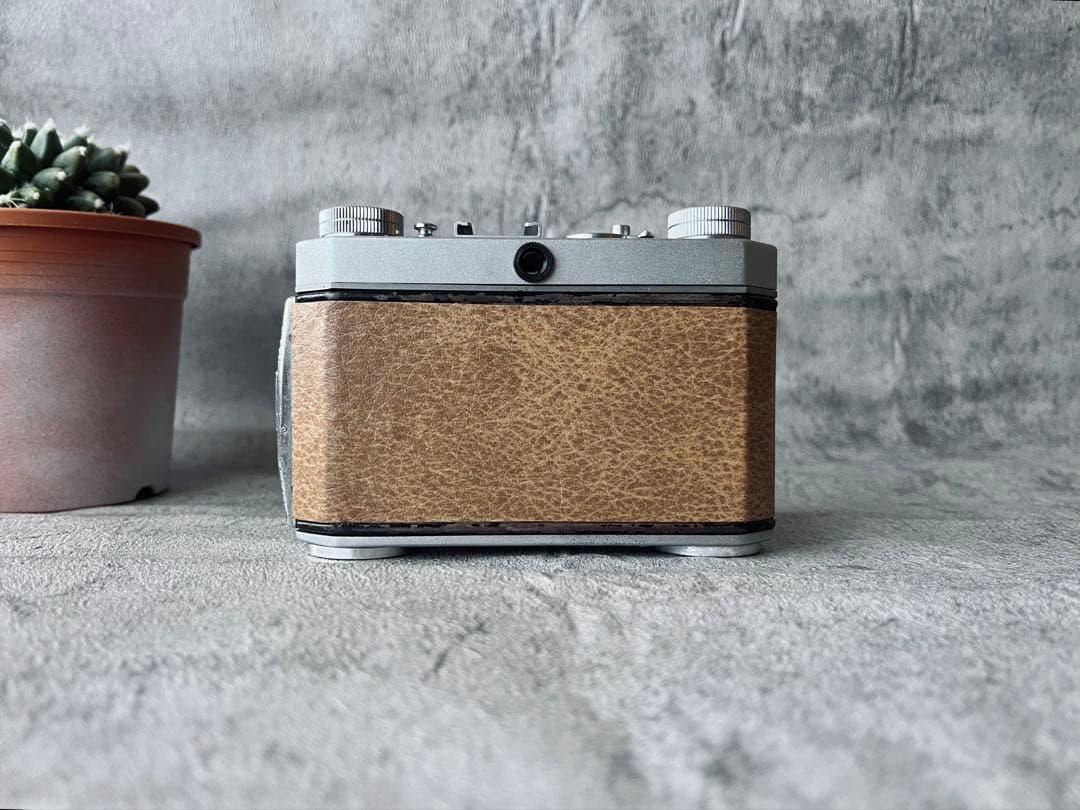 フィルムカメラ Lord 35