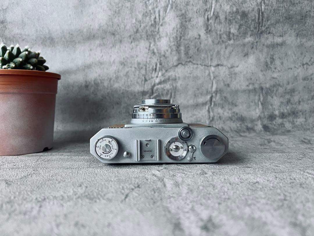 フィルムカメラ Lord 35