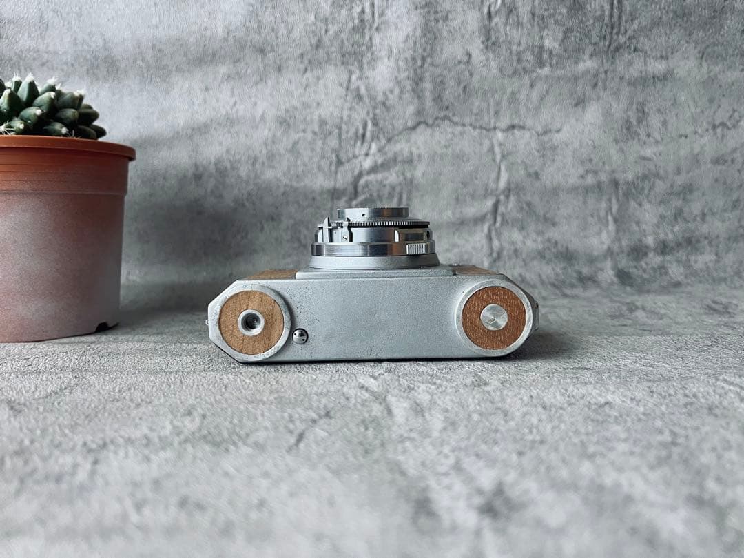 フィルムカメラ Lord 35