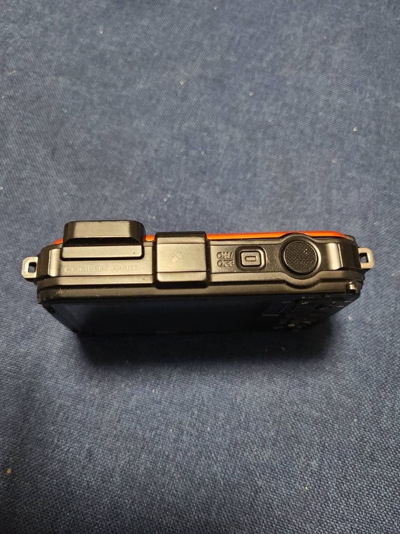 F*中様 Nikon COOLPIX デジタルカメラ オレンジ　AW100