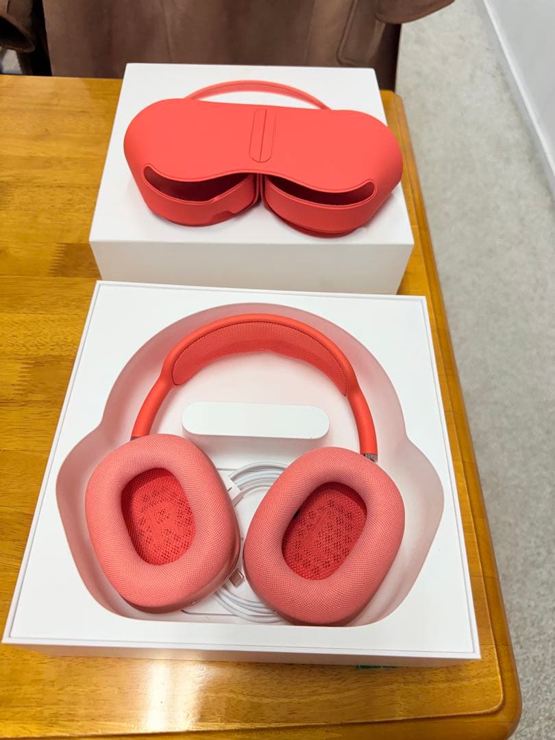 ワイヤレスヘッドフォン ピンク ケース付き