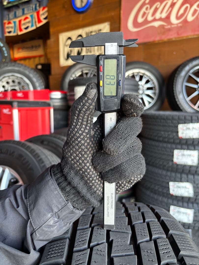 ◇送料込み◇ 225/70R16 中古スタッドレス新品ホイール4本