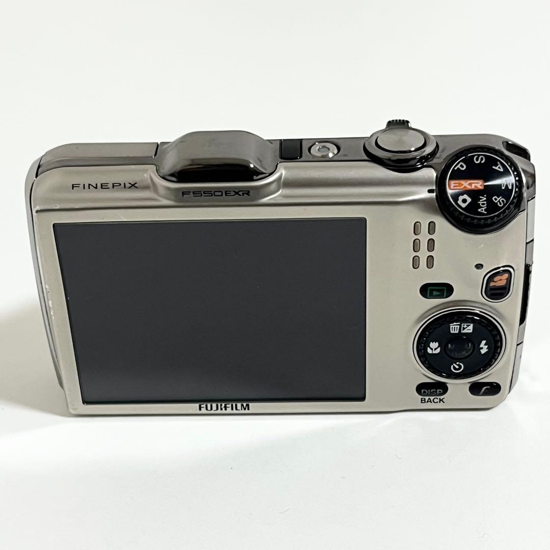 デジタルカメラ FUJIFILM finepix F550EXR