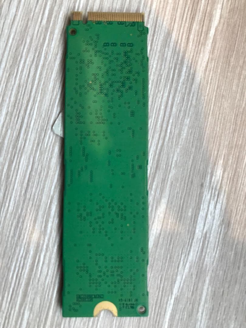 【3枚セット】Samsung PM961 256GB M.2 NVMe SSD。