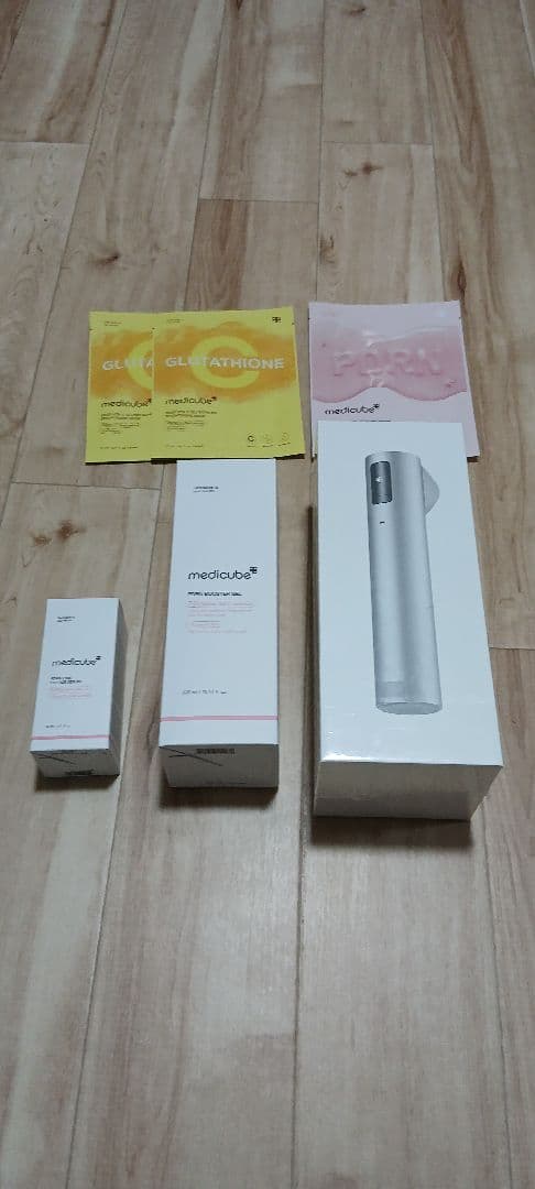 メディキューブ【公式正品】 AGE-R ハイフォーカスショット 新品・未開封