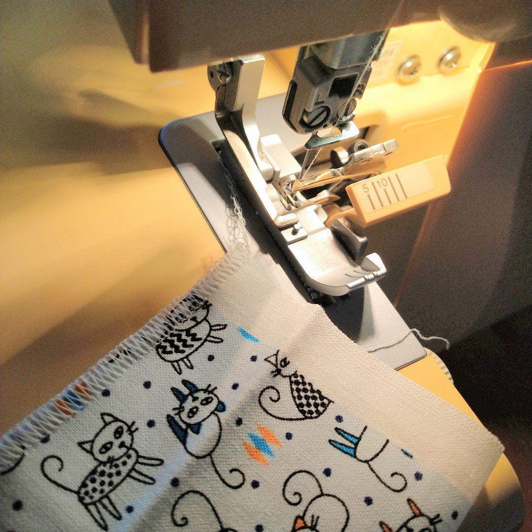 ベビーロック衣縫人BL54 2本針4本糸 ロックミシン