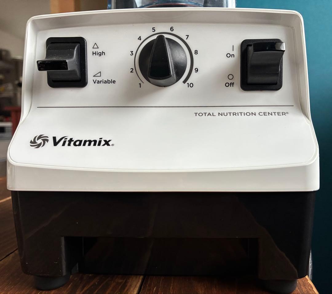 Vitamix バイタミックスVM0111業務用ブレンダー 900W