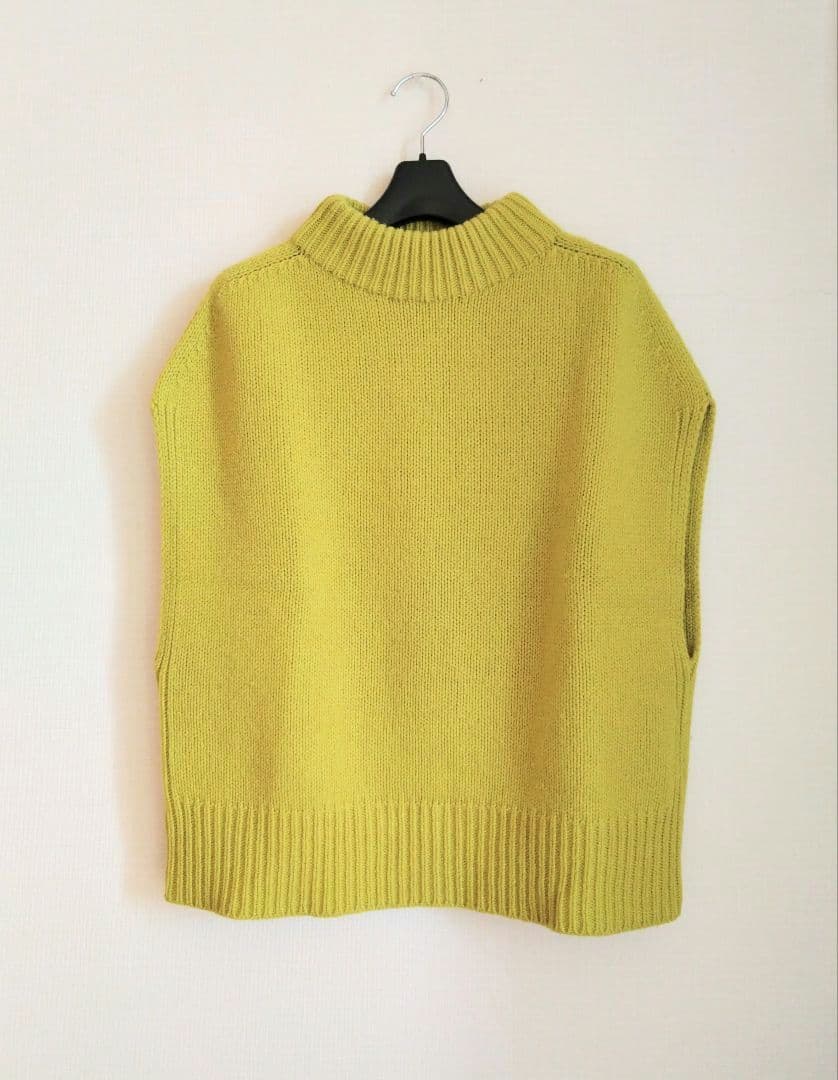 GALERIE VIE　ファインウール ビルドネックベスト