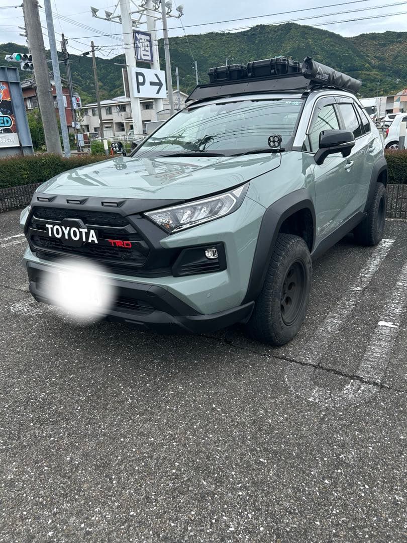 ホイール　16インチ　8J pcd114.3 5穴