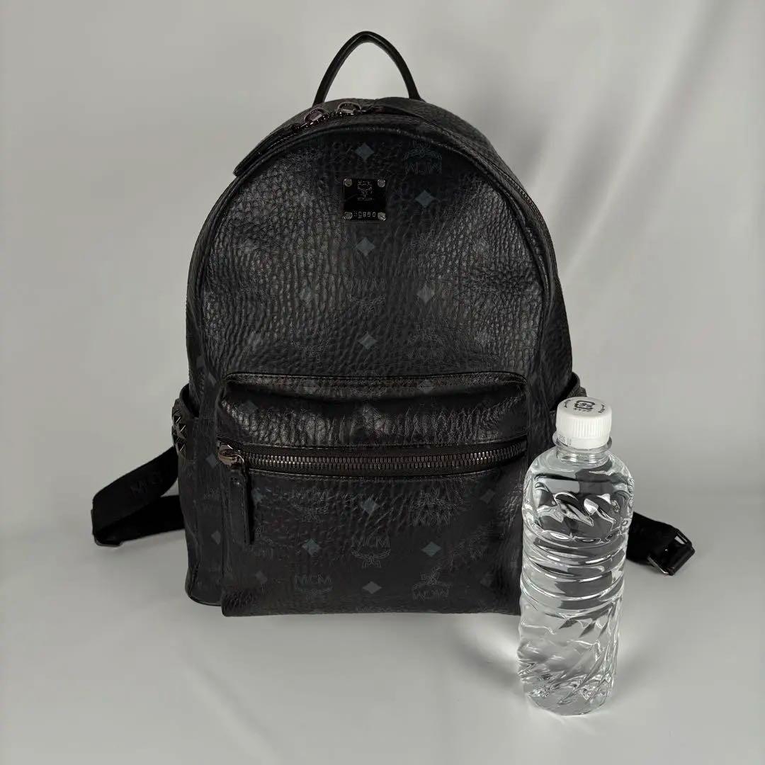 MCM ヴィセトス　リュック バックパック　黒　レザー　スタッズ