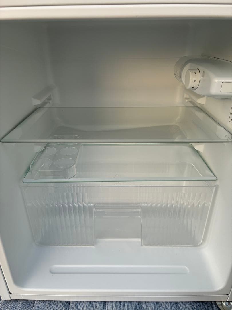 Comfee' コンフィー 2021年製 ノンフロン冷凍冷蔵庫 RCT90WH