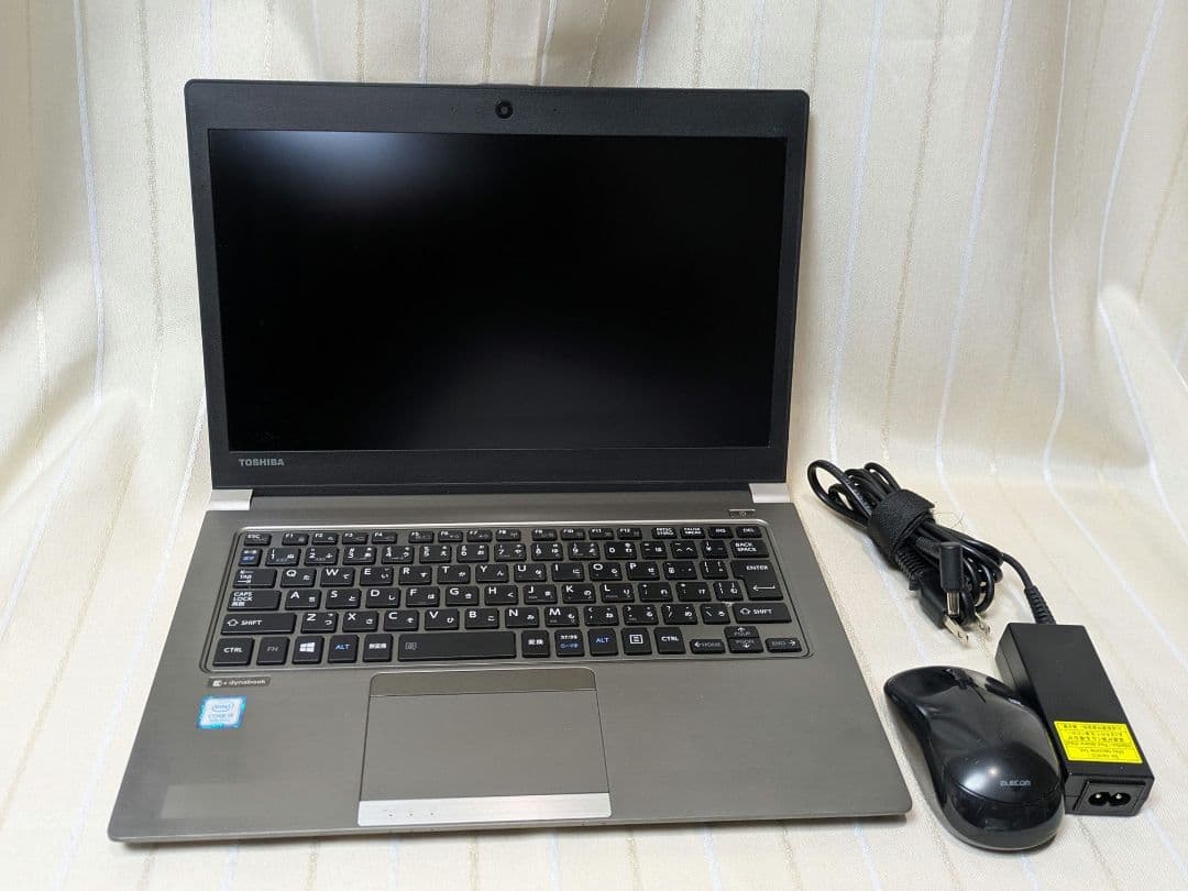 SSD起動早い☆ダイナブックR63/Mモバイルノート i5 8GB 256GB