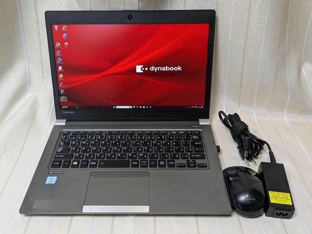 SSD起動早い☆ダイナブックR63/Mモバイルノート i5 8GB 256GB