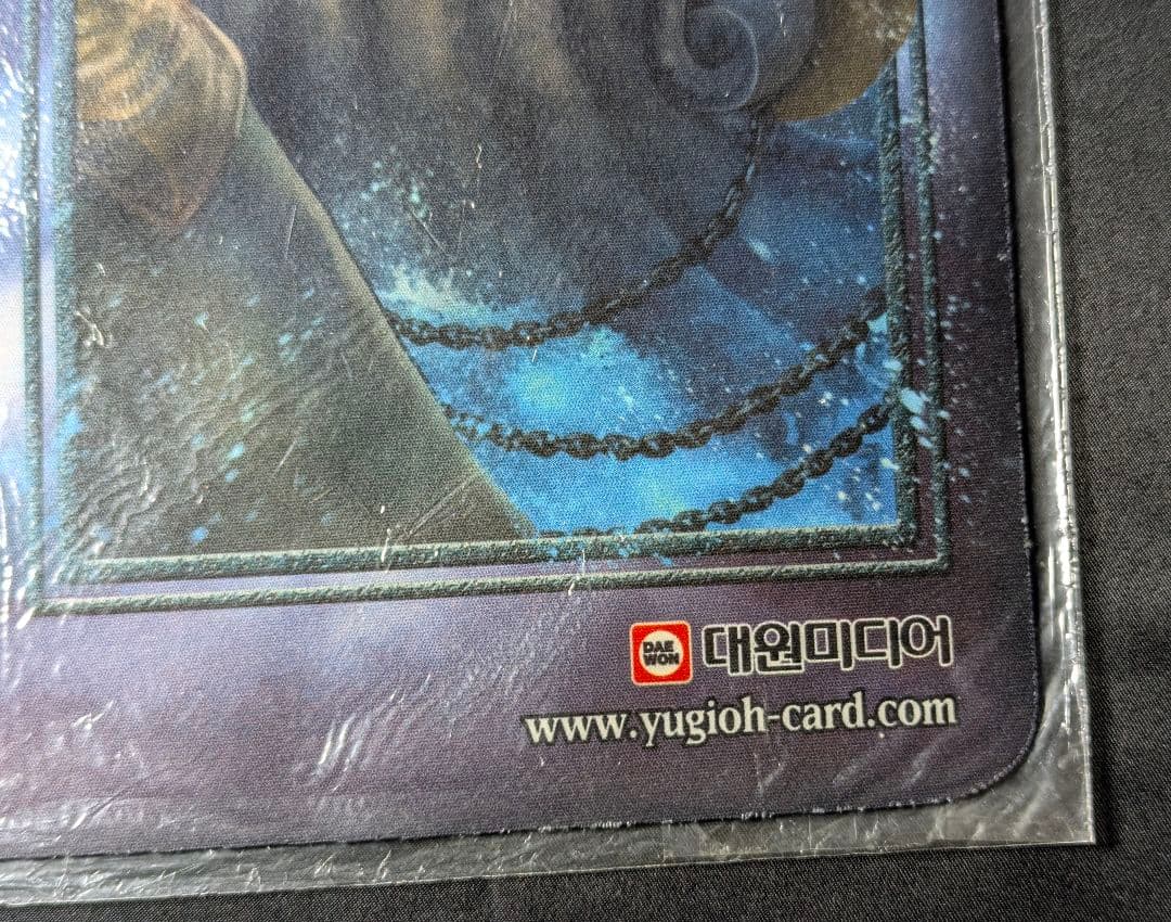 遊戯王 プレイマット 韓国 クトゥルフ 外神アザトート 旧神ノーデン