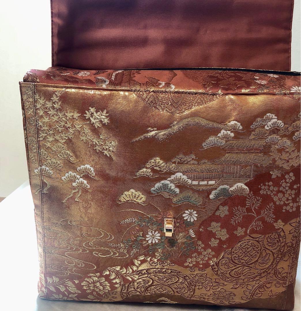 【ちょこぼんや】帯リメイク　チャーム捻り留め具付スクエア型リュック