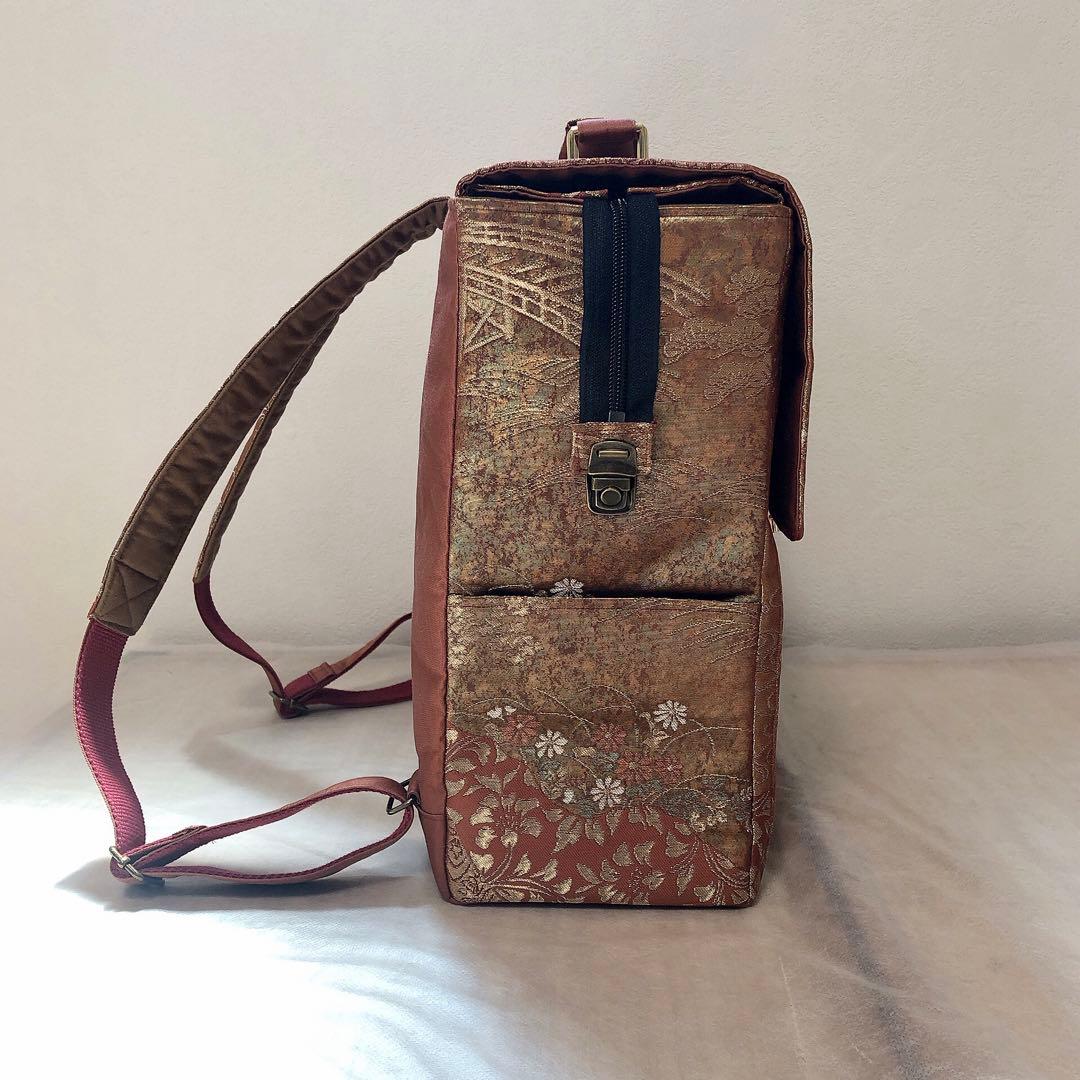 【ちょこぼんや】帯リメイク　チャーム捻り留め具付スクエア型リュック