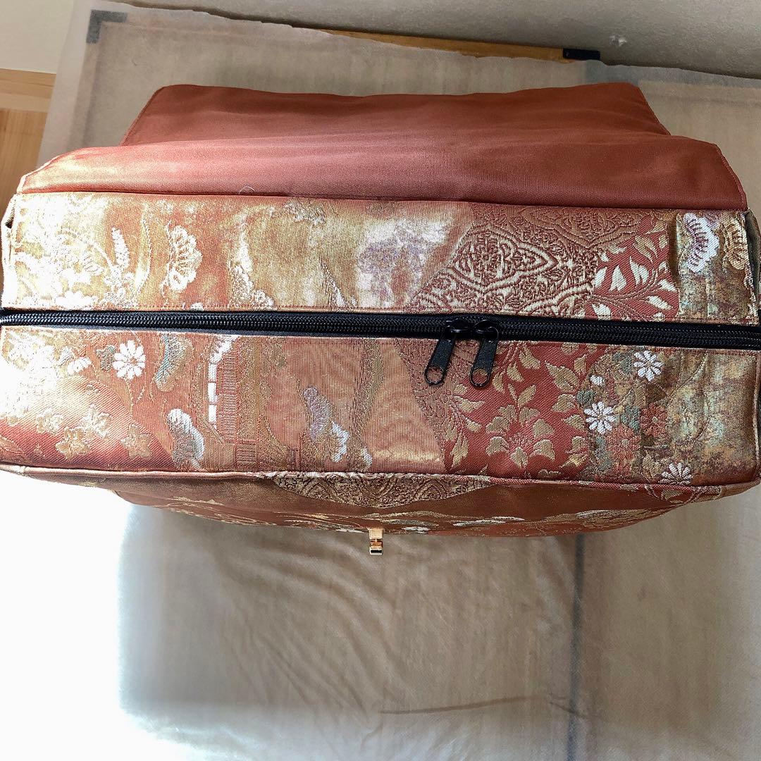 【ちょこぼんや】帯リメイク　チャーム捻り留め具付スクエア型リュック