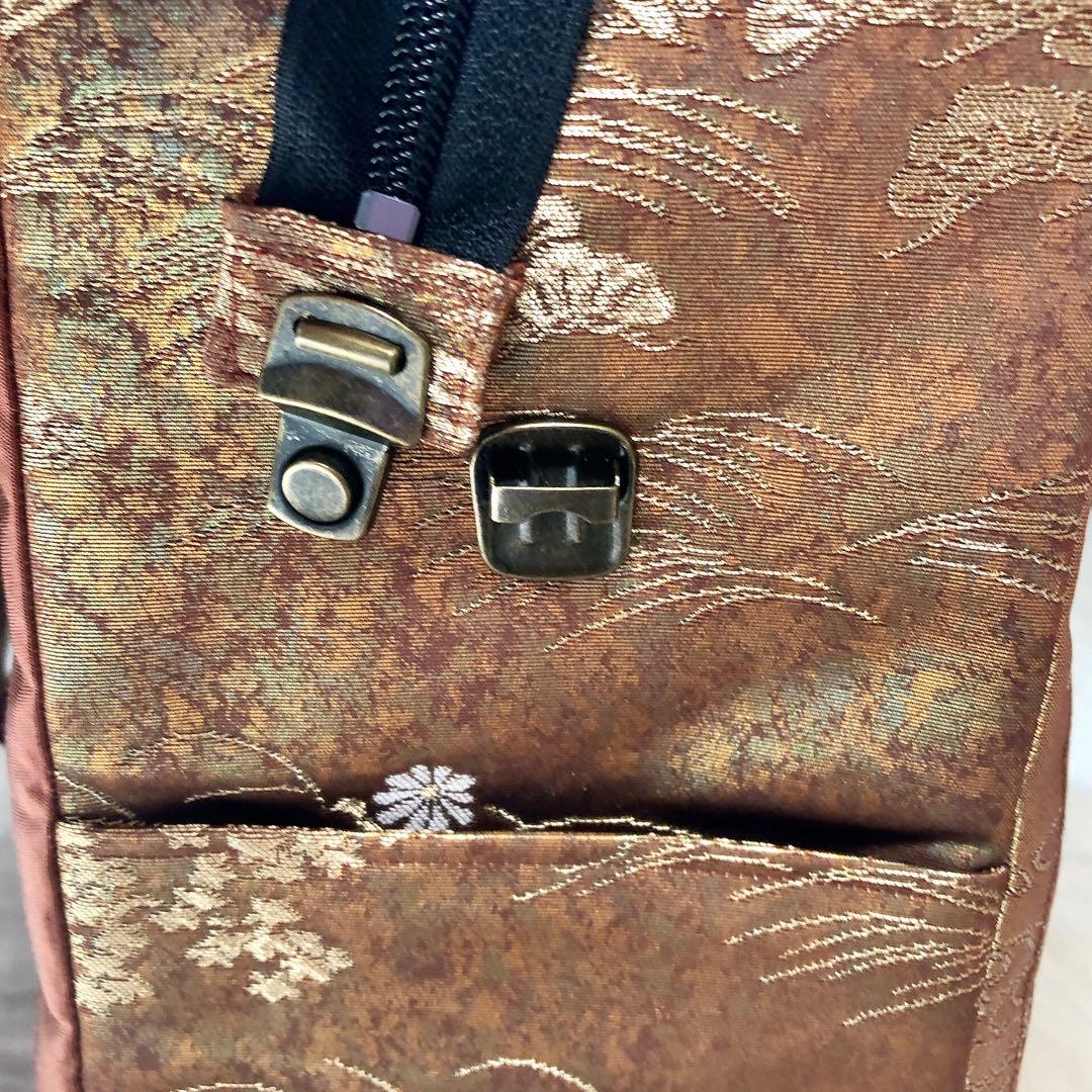 【ちょこぼんや】帯リメイク　チャーム捻り留め具付スクエア型リュック