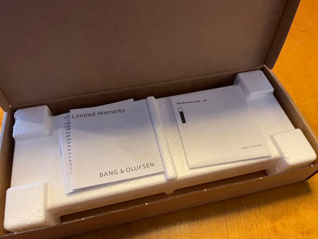Bang & Olufsen BeoRemote One BT シルク