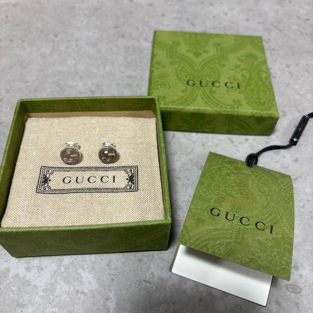 GUCCI GGロゴ シルバー ピアス（両耳用） 箱・タグ付き