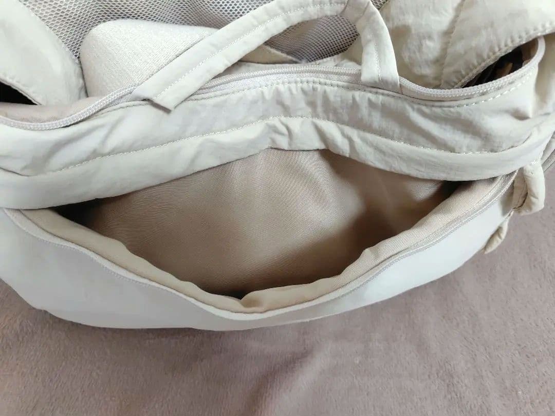 本日限定価格　milliong　ニューミリングバッグ　S　クリーム　クッション付