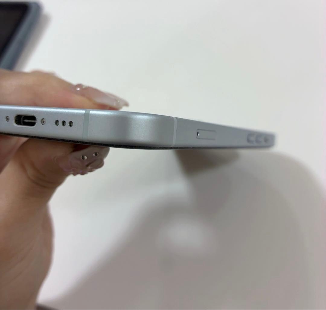 【✨美品】iPhone15/128GB/SIMフリー箱あり容量82%即購入OK