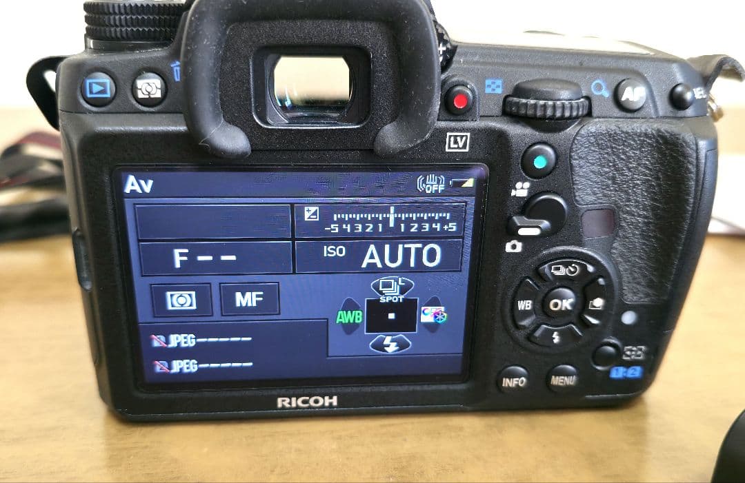 【美品】PENTAX K-3、単焦点レンズ、ストロボフルセット おまけ付き