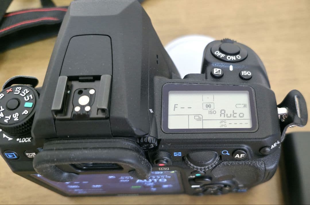 【美品】PENTAX K-3、単焦点レンズ、ストロボフルセット おまけ付き