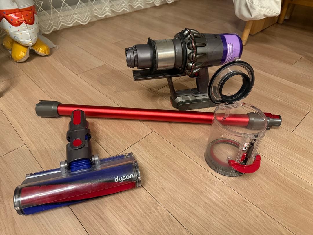 dyson V11 SV14掃除機 クリーニング済 美品