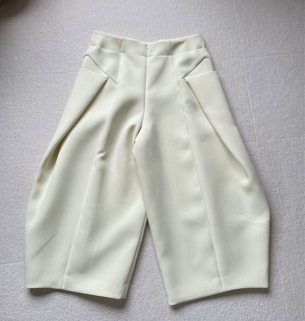 HIROKO KOSHINO ヒロココシノ 立体タック ワイドパンツ 38
