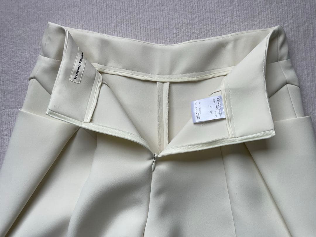 HIROKO KOSHINO ヒロココシノ 立体タック ワイドパンツ 38