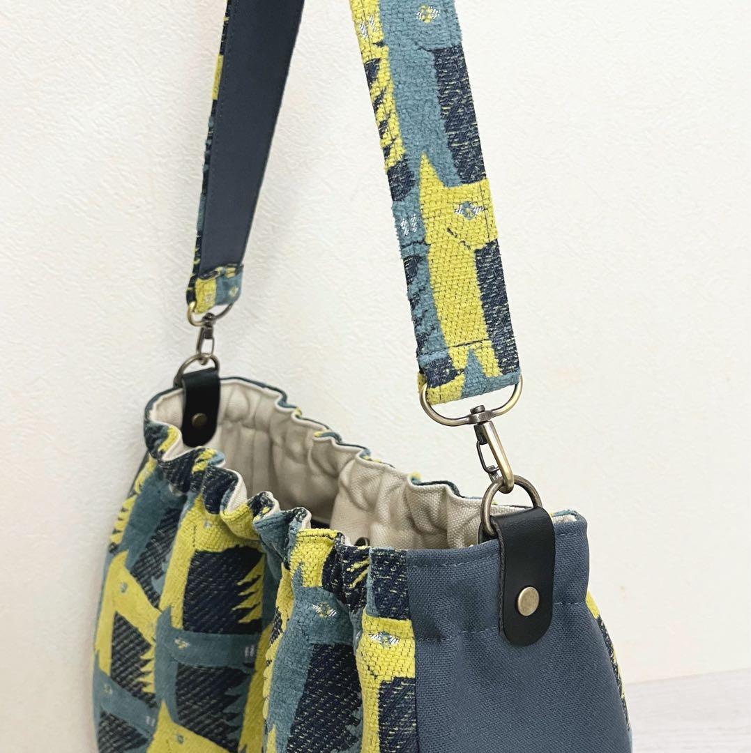 ミナペルホネン　ハンドメイド　thoroughbred