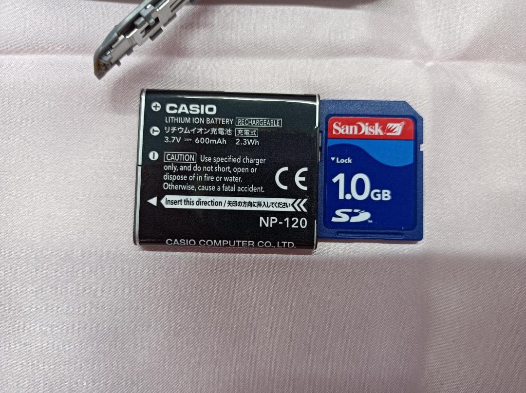 都《EEPWF》カシオ　EXILIM　 EX-Z780　コンパクトデジタルカメラ